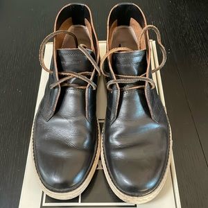 Frye mens black chukkas, size 8.5
